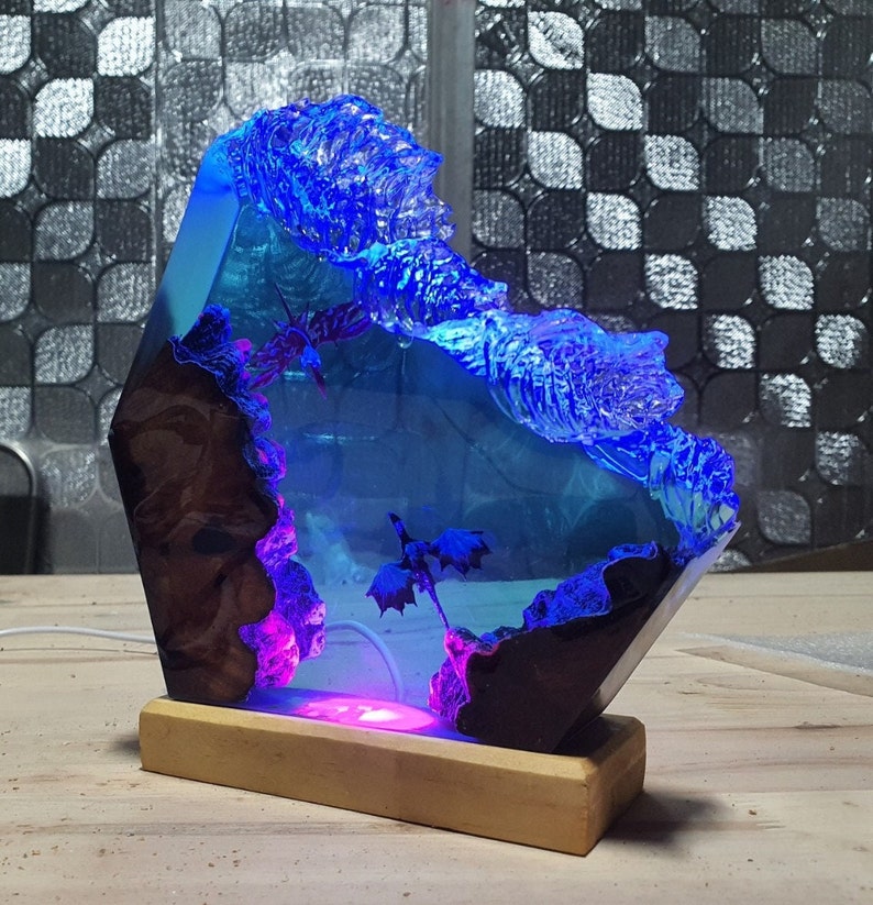 Dragon Avatar vs GOT Lamp