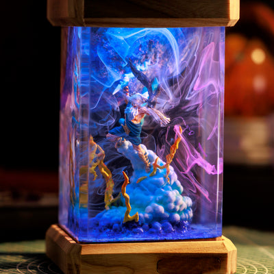 Zeus Marvel Resin Lamp