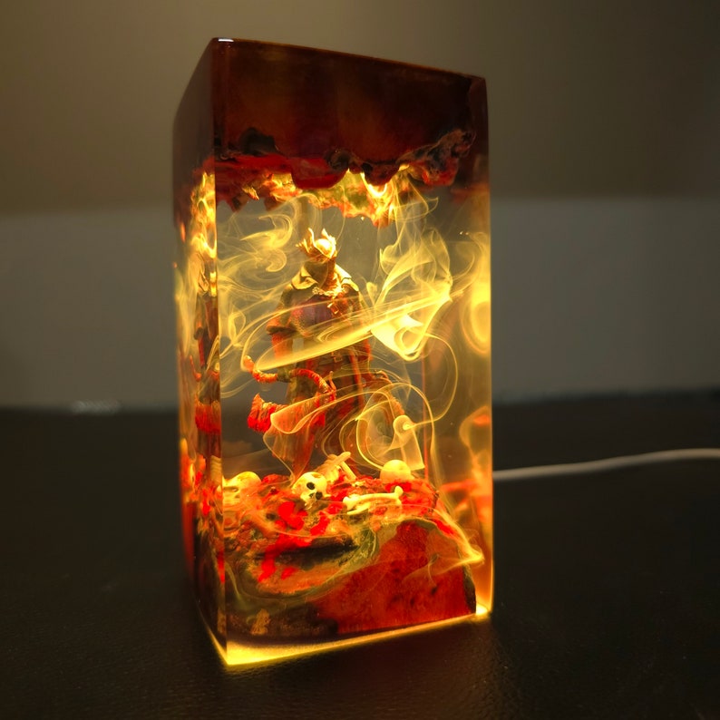 Bloodborne Figurines Resin Lamp
