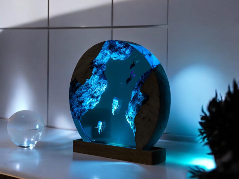 SCUBA DIVER Resin Epoxy Lamp, Night Light