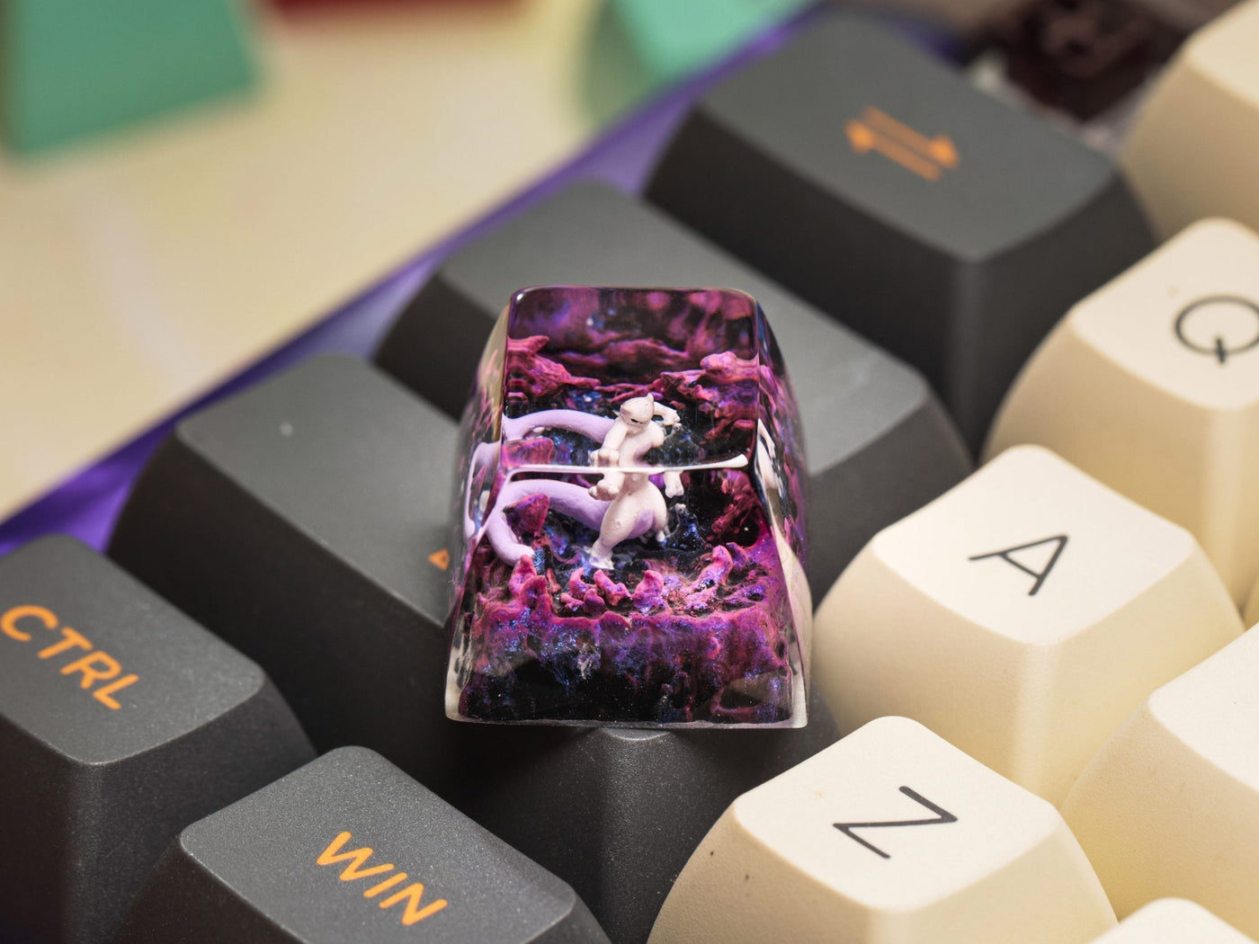 MEWTWO POKEMON – ARTISAN KEYCAP