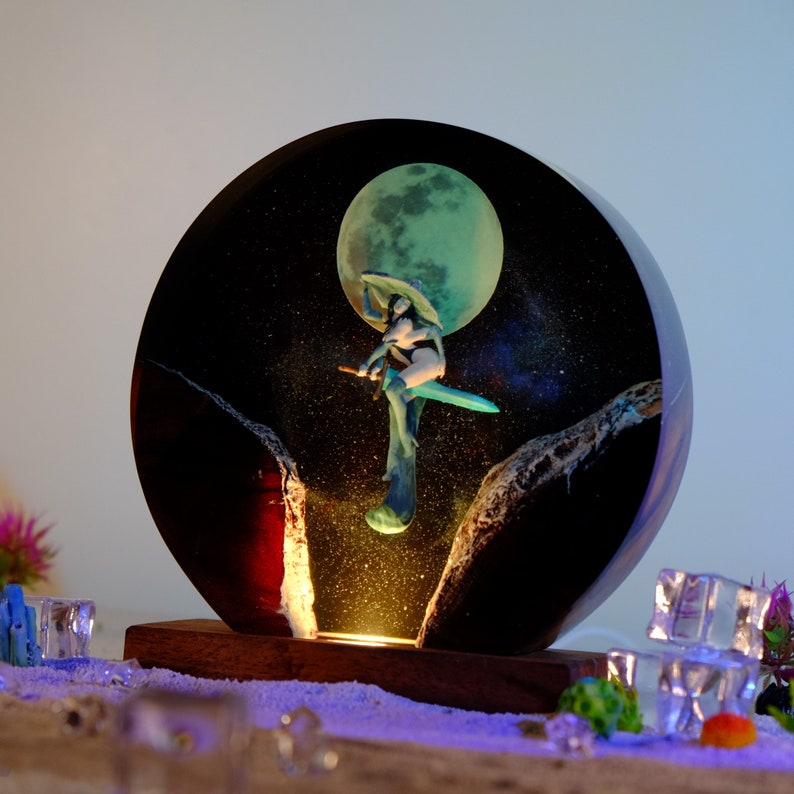 Woman Witch Resin Lamp