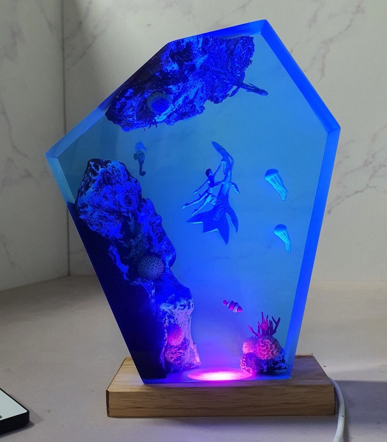 Avatar Of Water Lamp 2