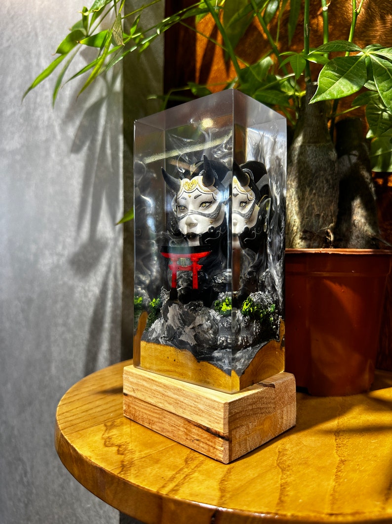 Japanese Oni Mask Resin Lamp