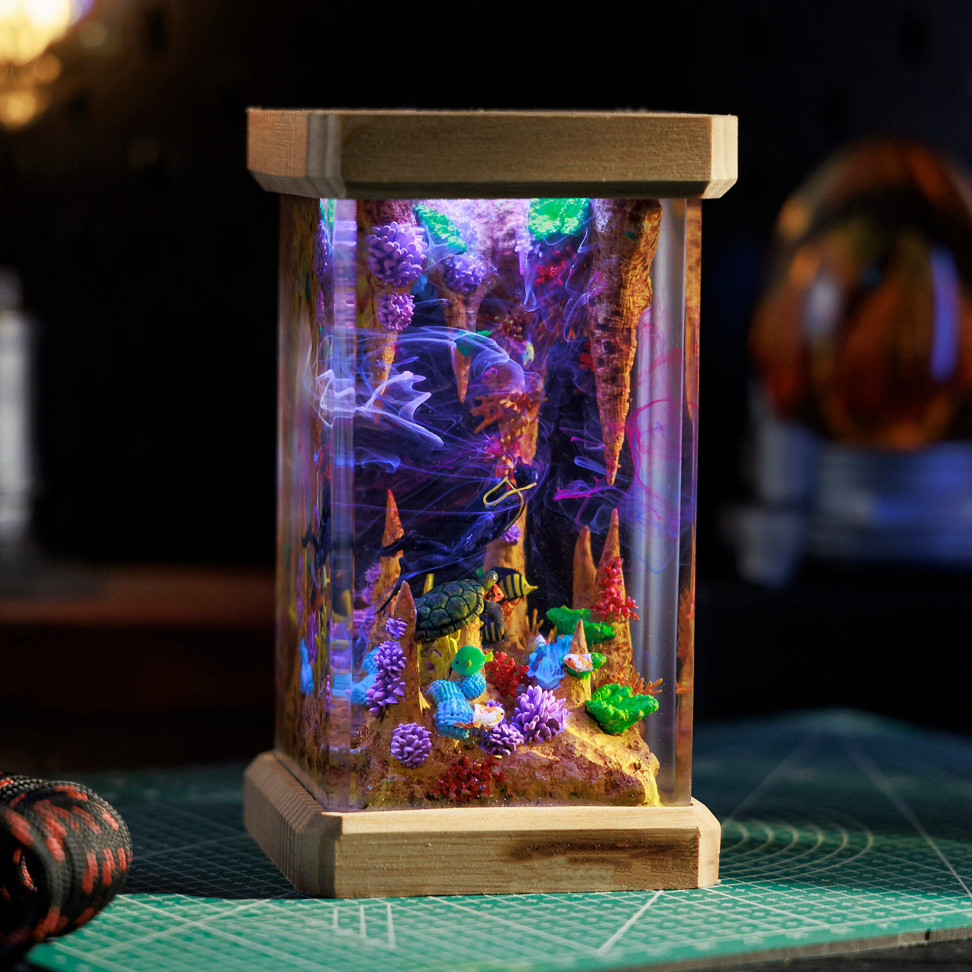 Scuba Diver Resin Lamp