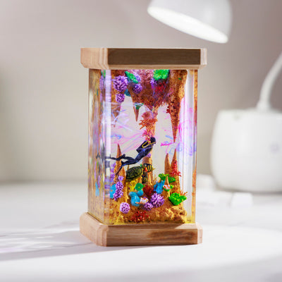 Scuba Diver Resin Lamp