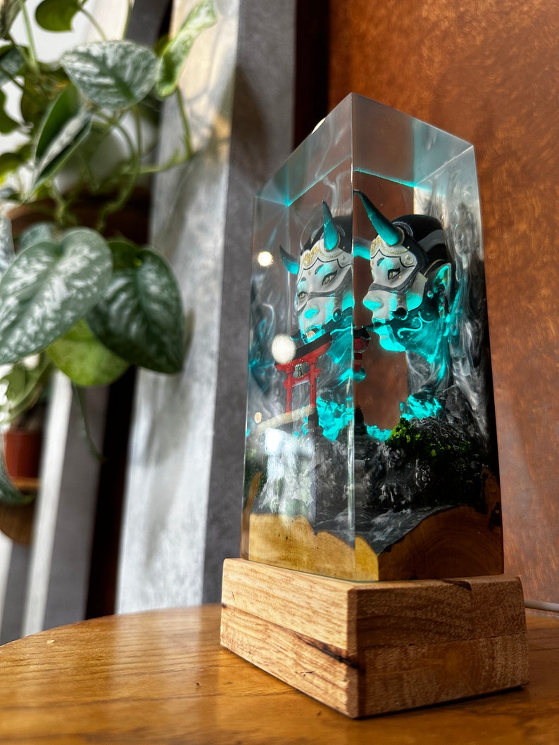 Japanese Oni Mask Resin Lamp