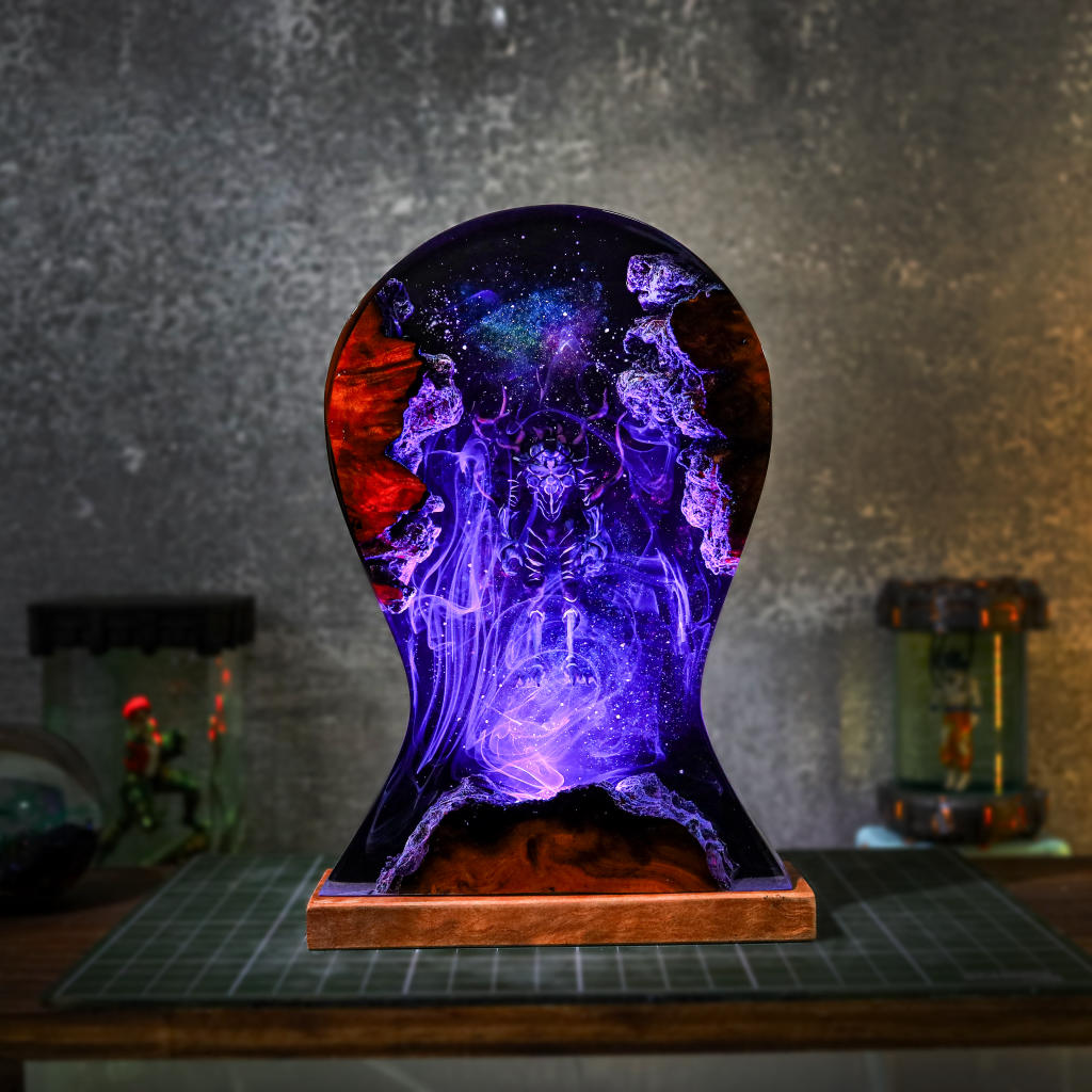 Beru Solo Leveling Headphone Stand Night Lamp