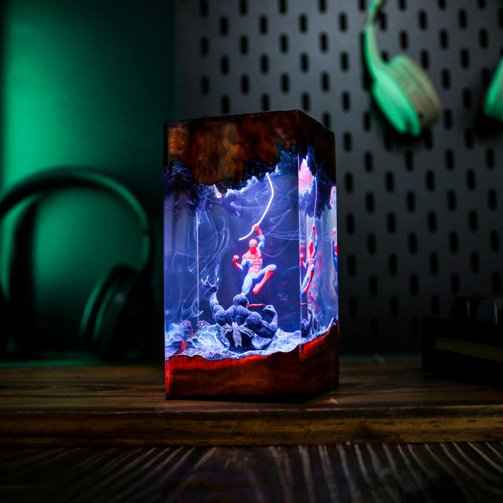 Spider-Man vs Venom Night Light