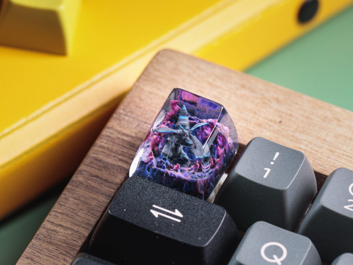 ZEKROM POKEMON – ARTISAN KEYCAP