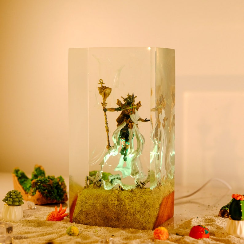 Anubis Resin Lamp