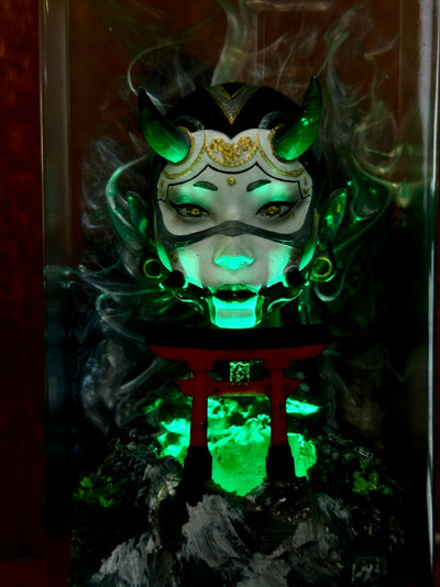 Japanese Oni Mask Resin Lamp