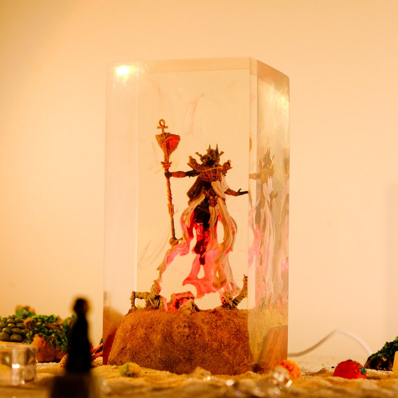 Anubis Resin Lamp