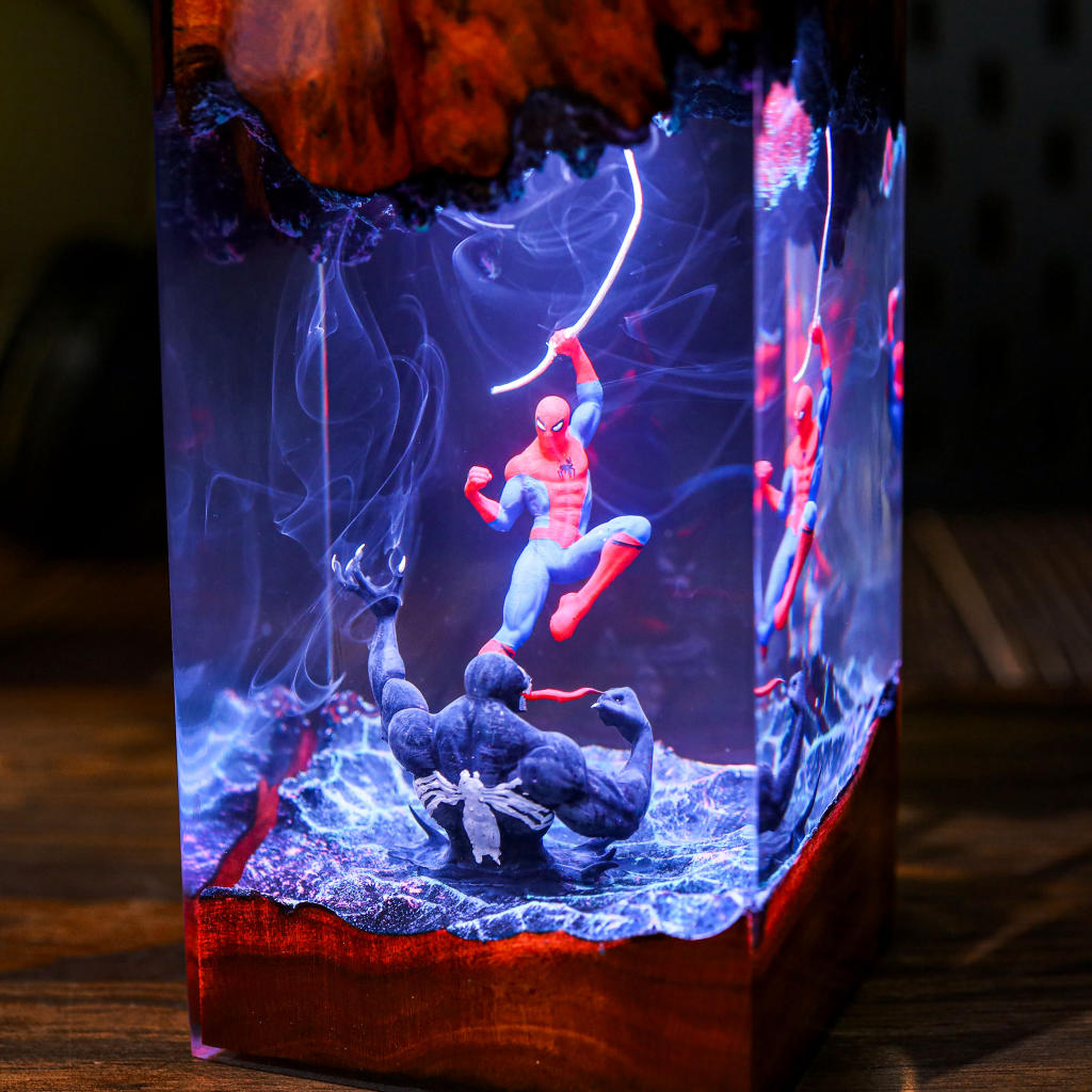 Spider-Man vs Venom Night Light