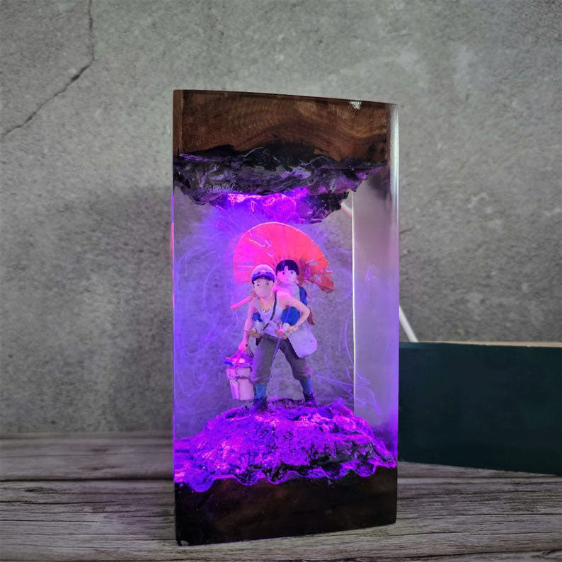 Grave of the Fireflies Statue