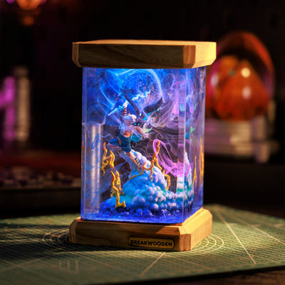 Zeus Marvel Resin Lamp