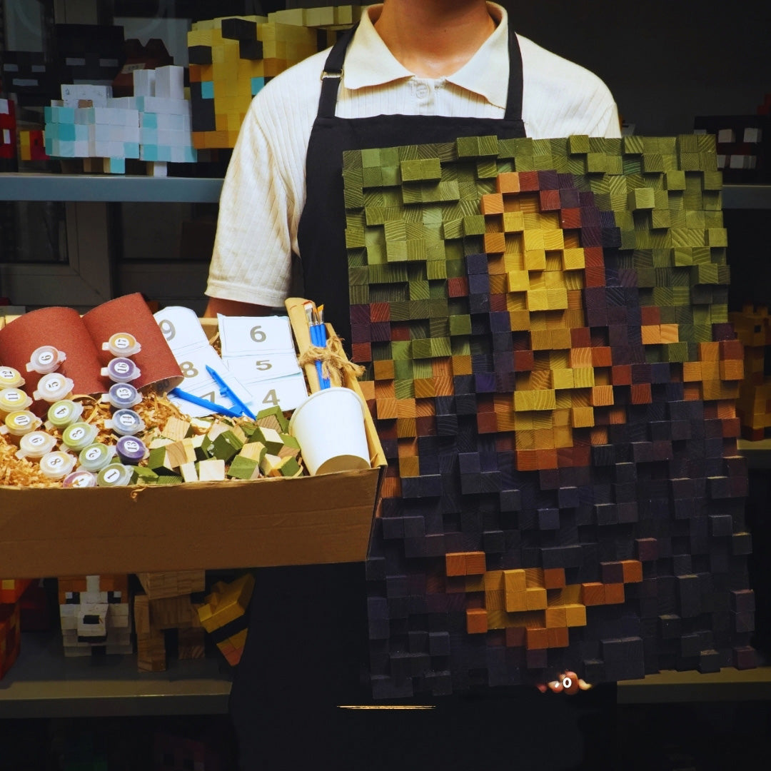 Mona Lisa Pixel Wood Art