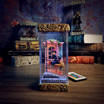 Kiki’s Delivery Service Resin lamp