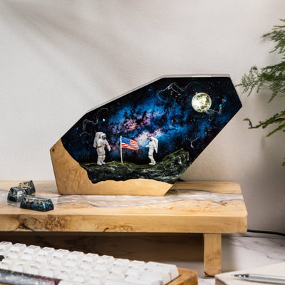 Explore The Planets Epoxy Lamp