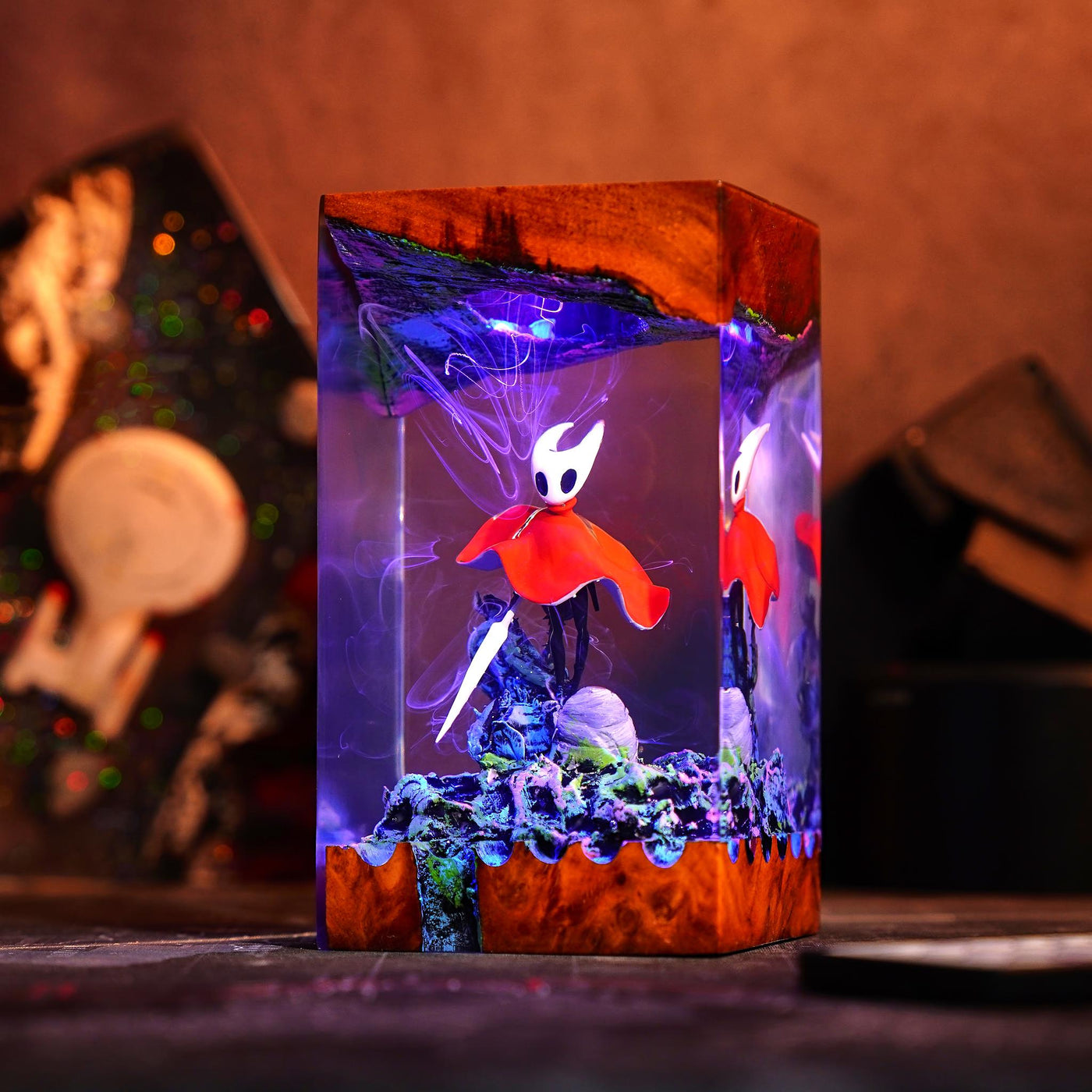 Silksong Hornet Hollow Knight Resin Lamp