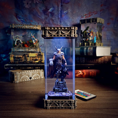 Thor Avenger Maverl Resin Lamp