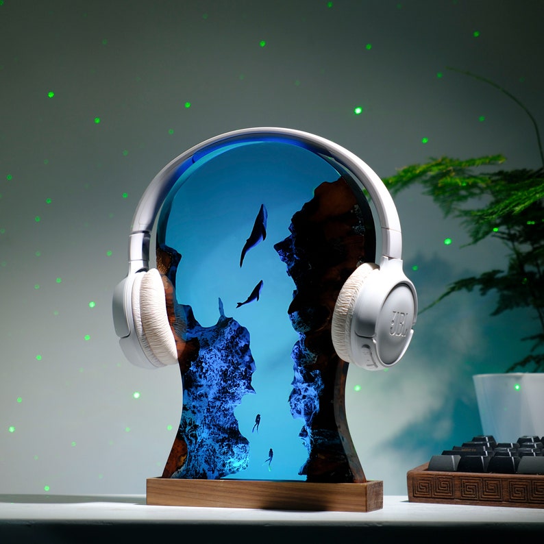 Whale Resin Epoxy Lamp