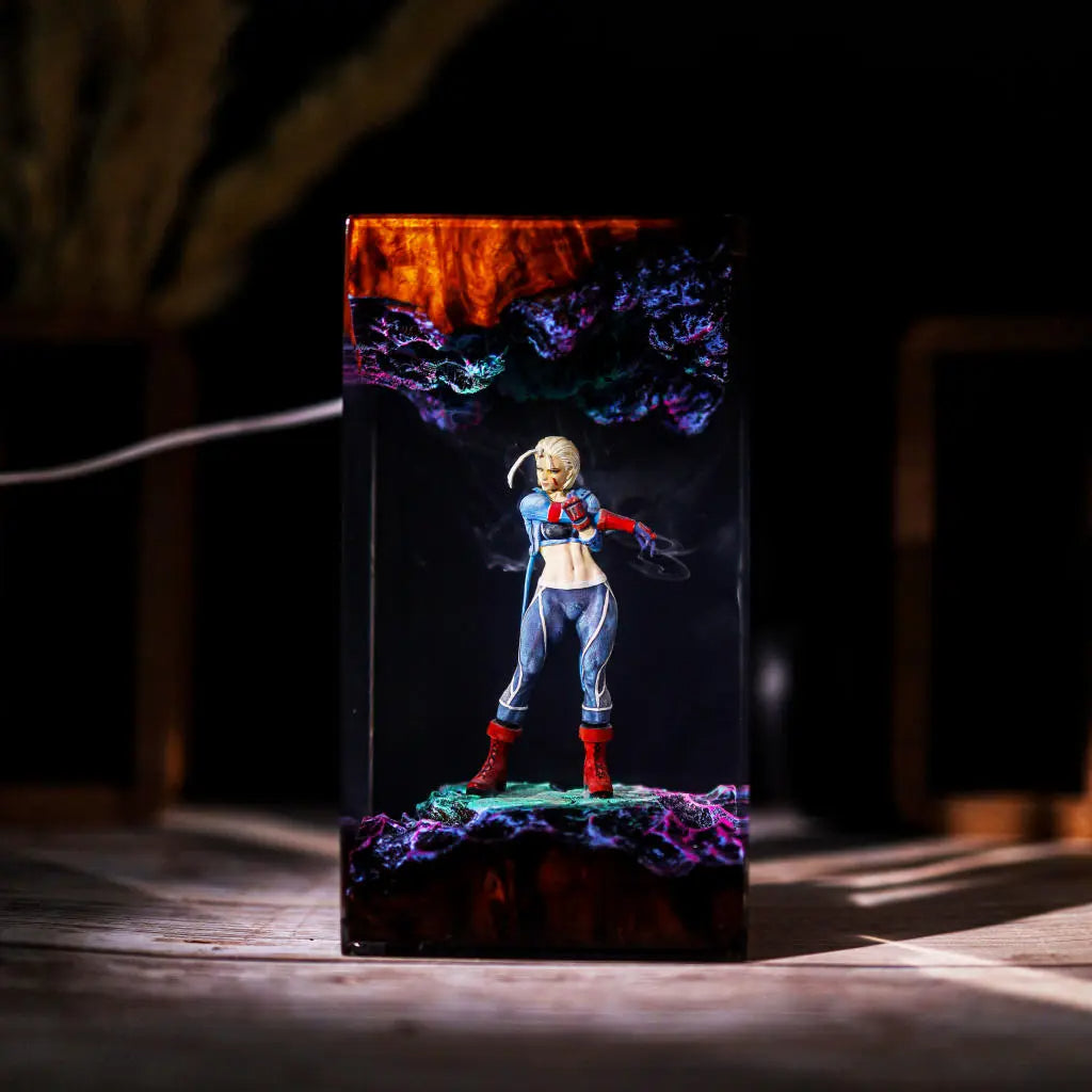 Cammy Street Fighter Resin Lamp