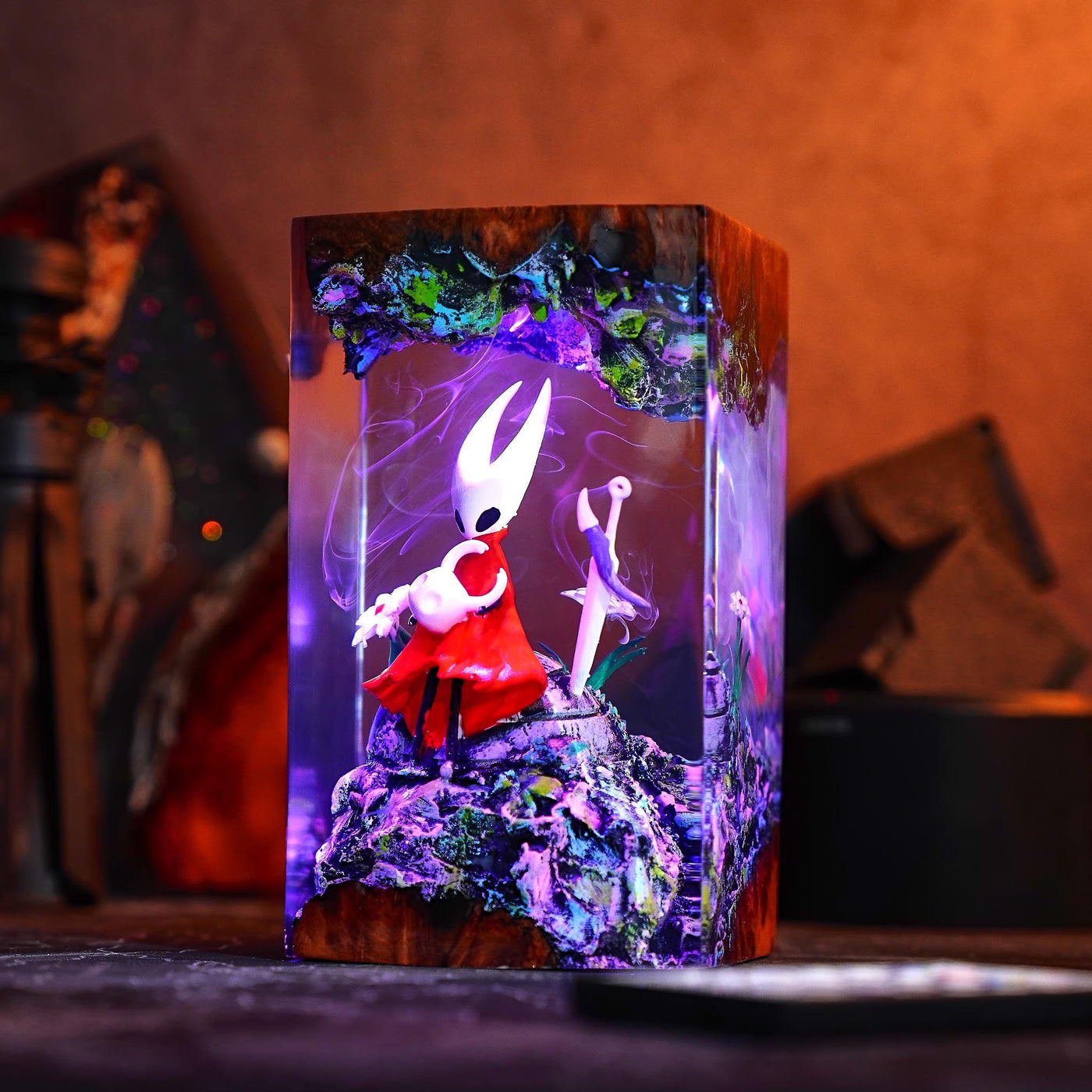 Silksong Hornet Hollow Knight Resin Lamp Ver 3