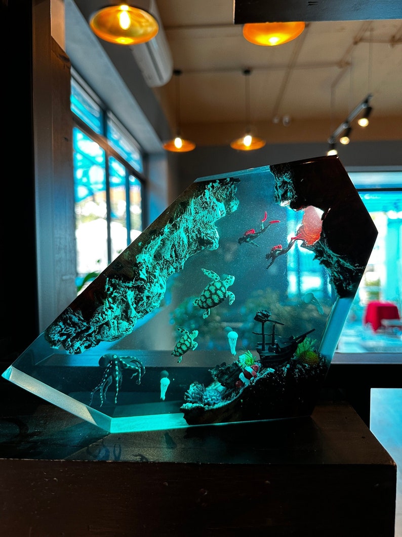 Turtle and Scuba driver Epoxy Lamp