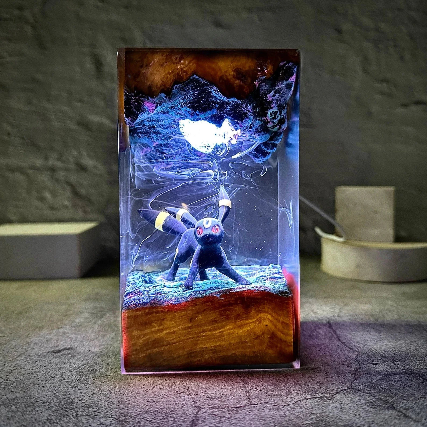 Umbreon Moonlight Pokémon Resin Lamp