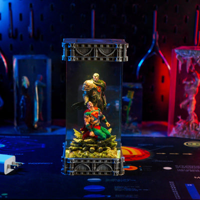 Fallen Superman vs Zod DC Resin Lamp