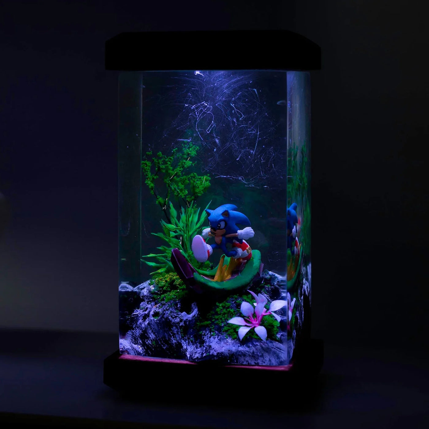 Sonic the Hedgehog Racing Resin Lamp