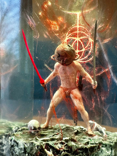 Let Me Solo Her Resin Lamp