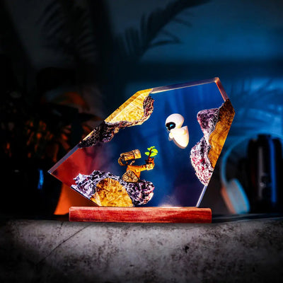 Wall-E and Eve Resin Lamp Ver 2