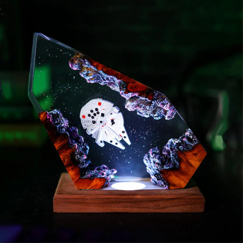 Millennium Falcon Spaceship Resin Lamp Ver 3