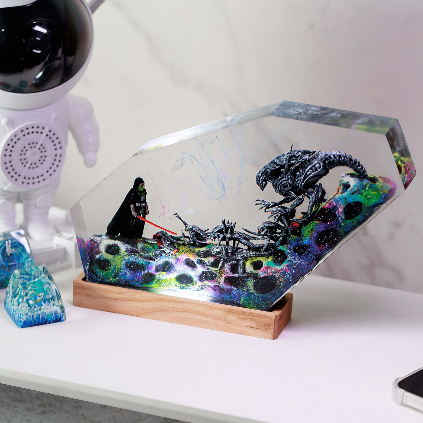 Darth Vader vs Xenomorph Resin Lamp