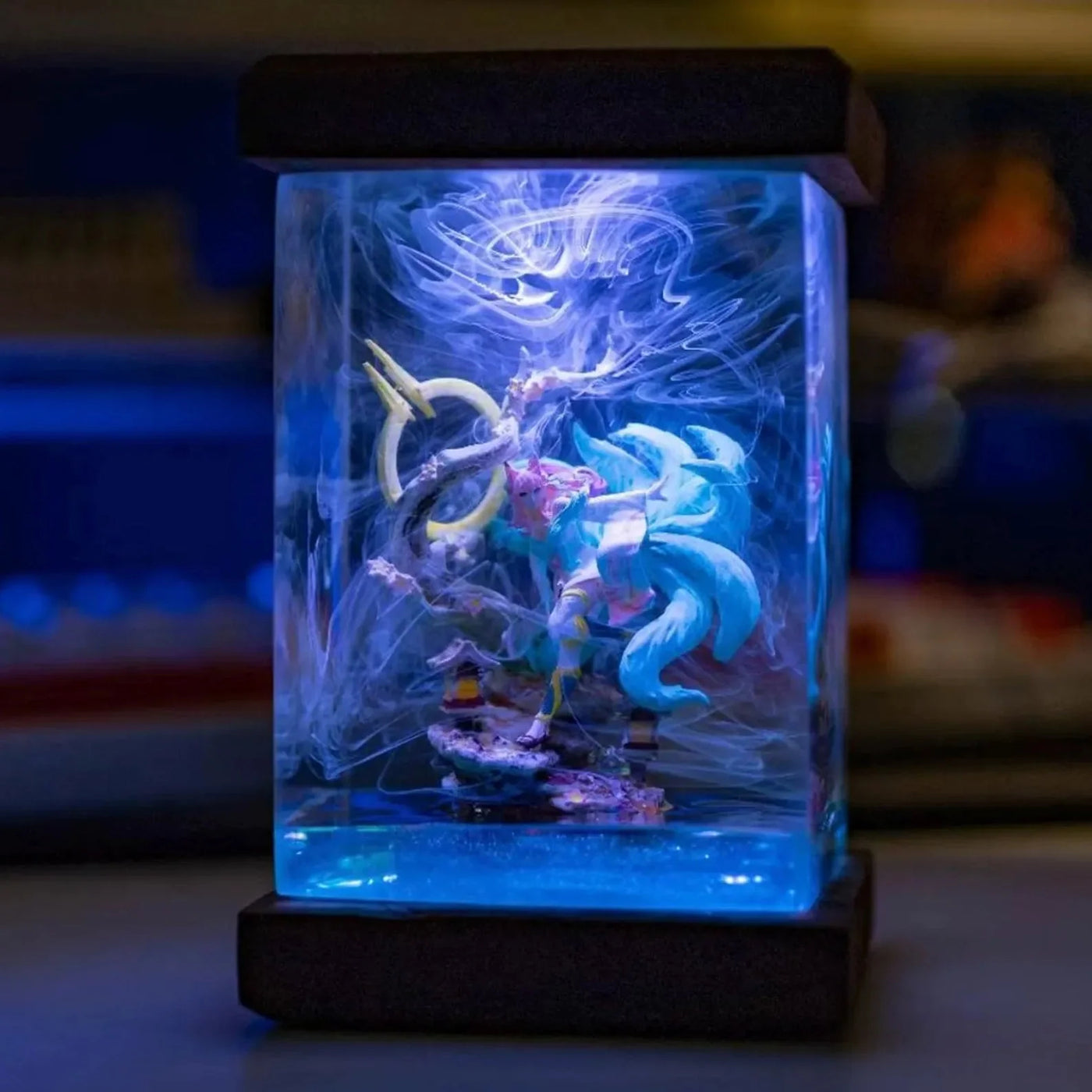 Ahri Nine-Tailed Fox Resin Lamp