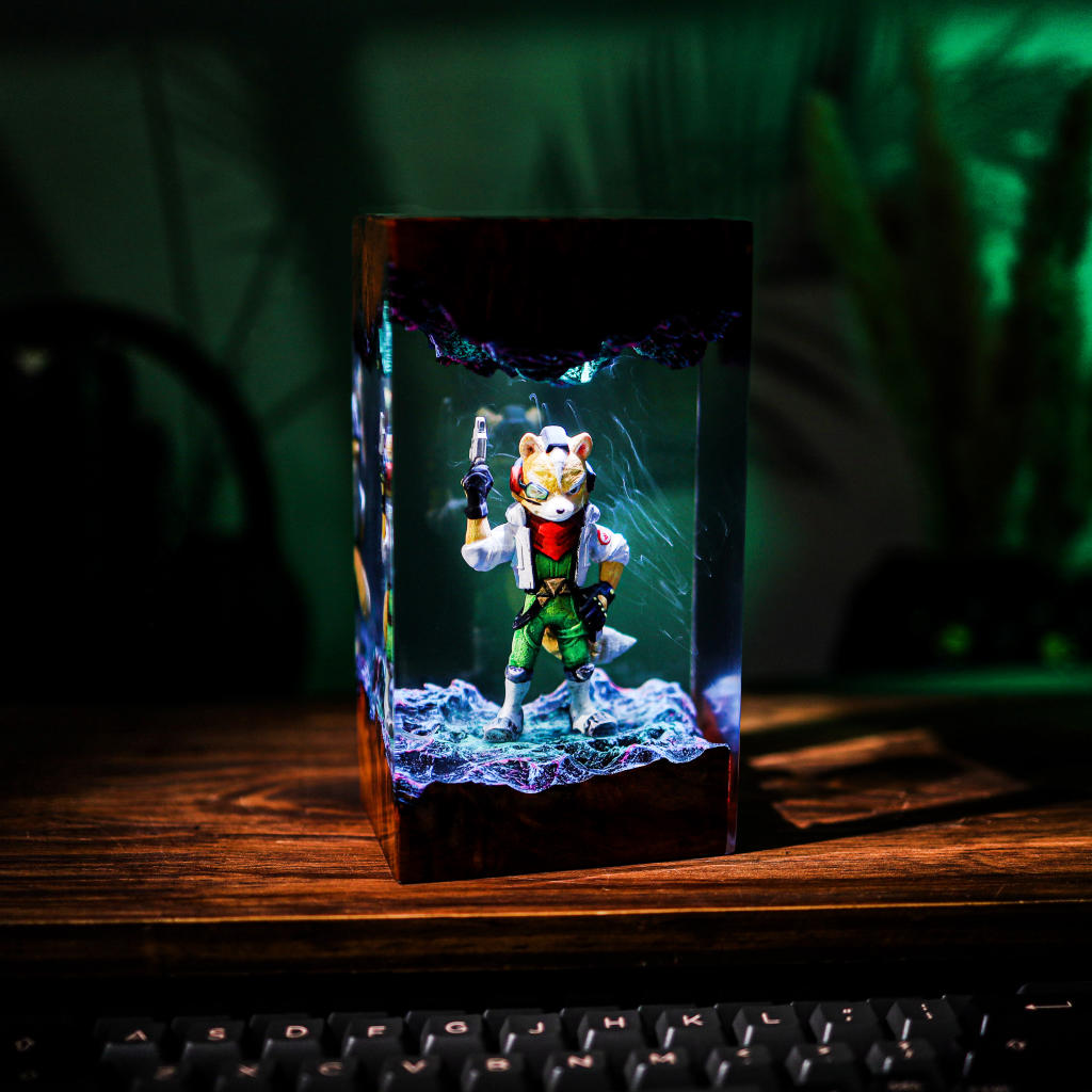 Star Fox Fox McCloud Resin Lamp