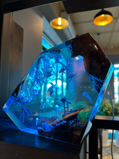 Turtle and Scuba driver Epoxy Lamp