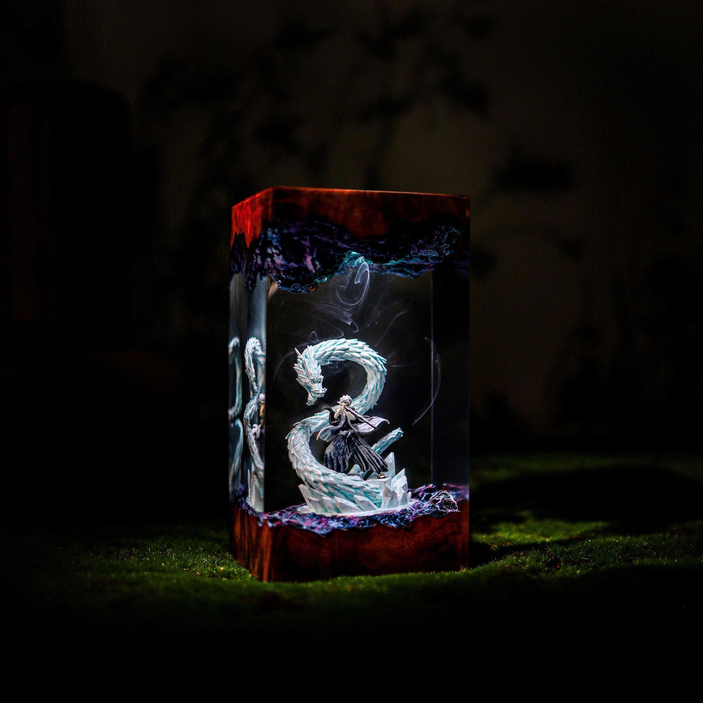 Hitsugaya Toshiro Bleach Resin Lamp