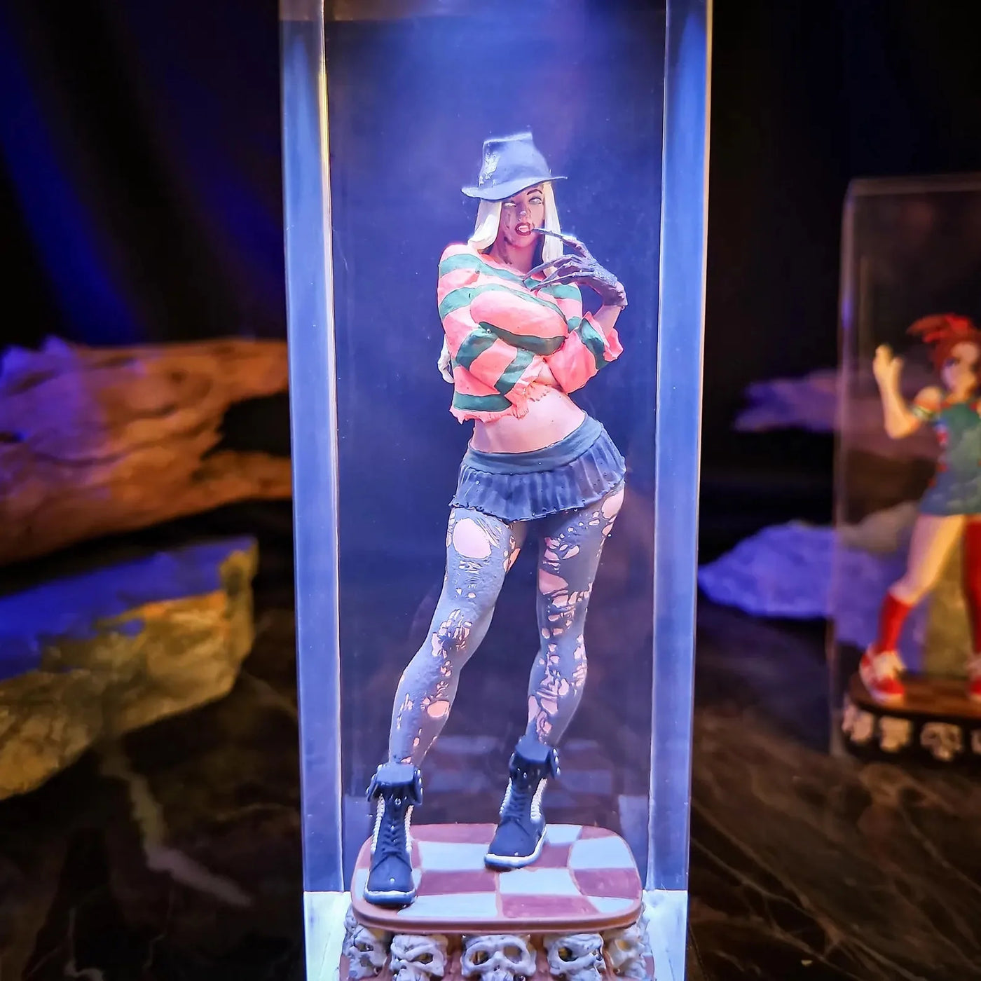 Girl Freddy Krueger A Nightmare on Elm Stree Resin Lamp