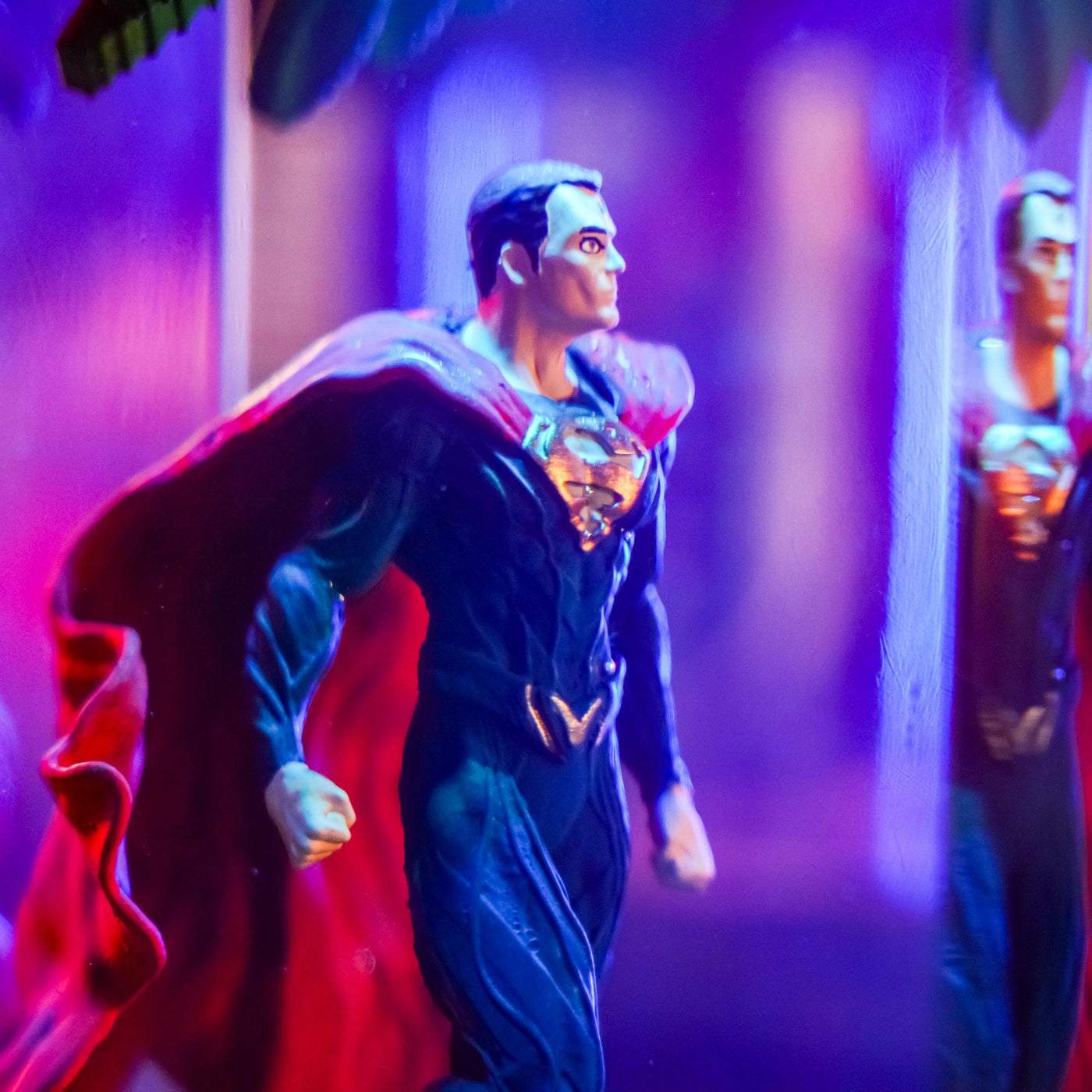 Superman Black Suit DC Comics Resin Lamp