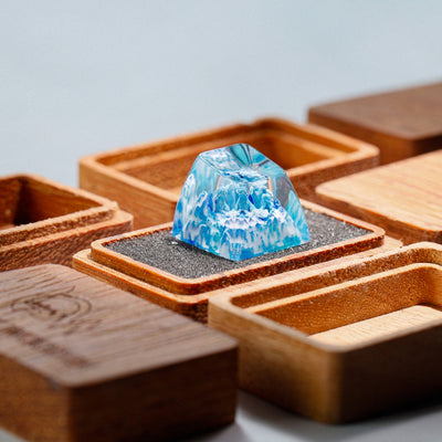 Pokemon - Shiny Ninetales Artisan Keycap