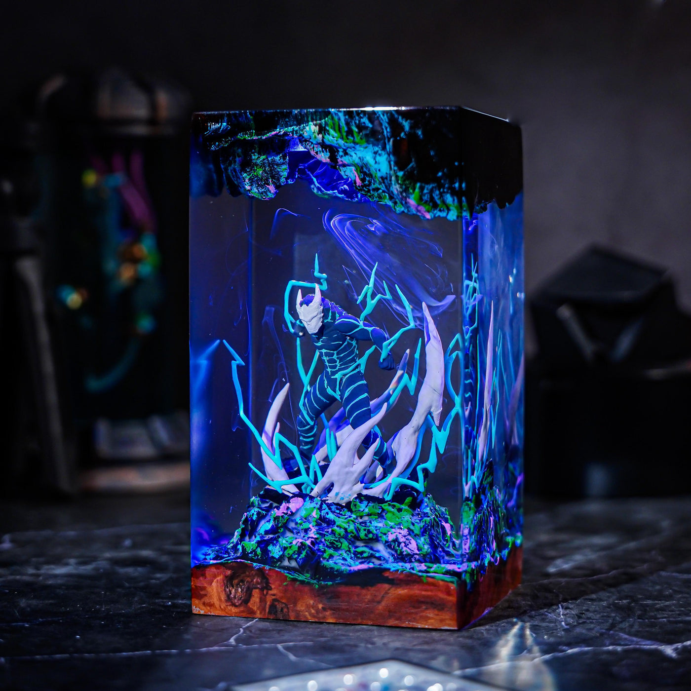Kaiju No. 8 Kafka Hibino Resin Lamp
