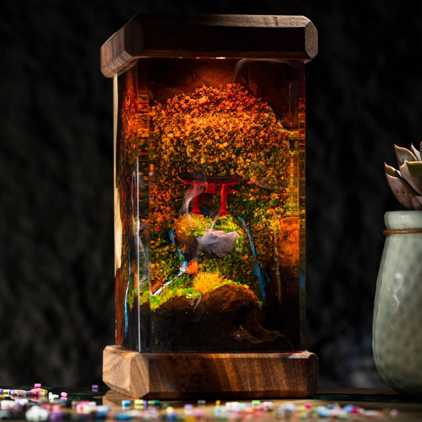 Autumn Torii Gate Resin Lamp