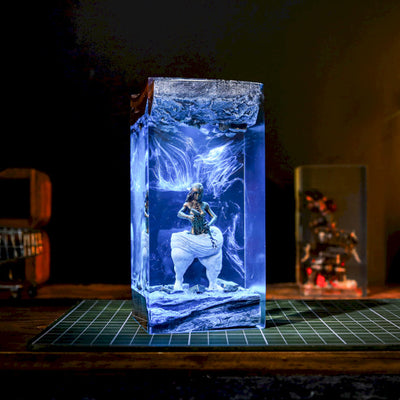 Self-Made Women Statue Epoxy Night Lamp