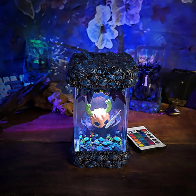 Hollow Knight Stag Mask Resin Lamp