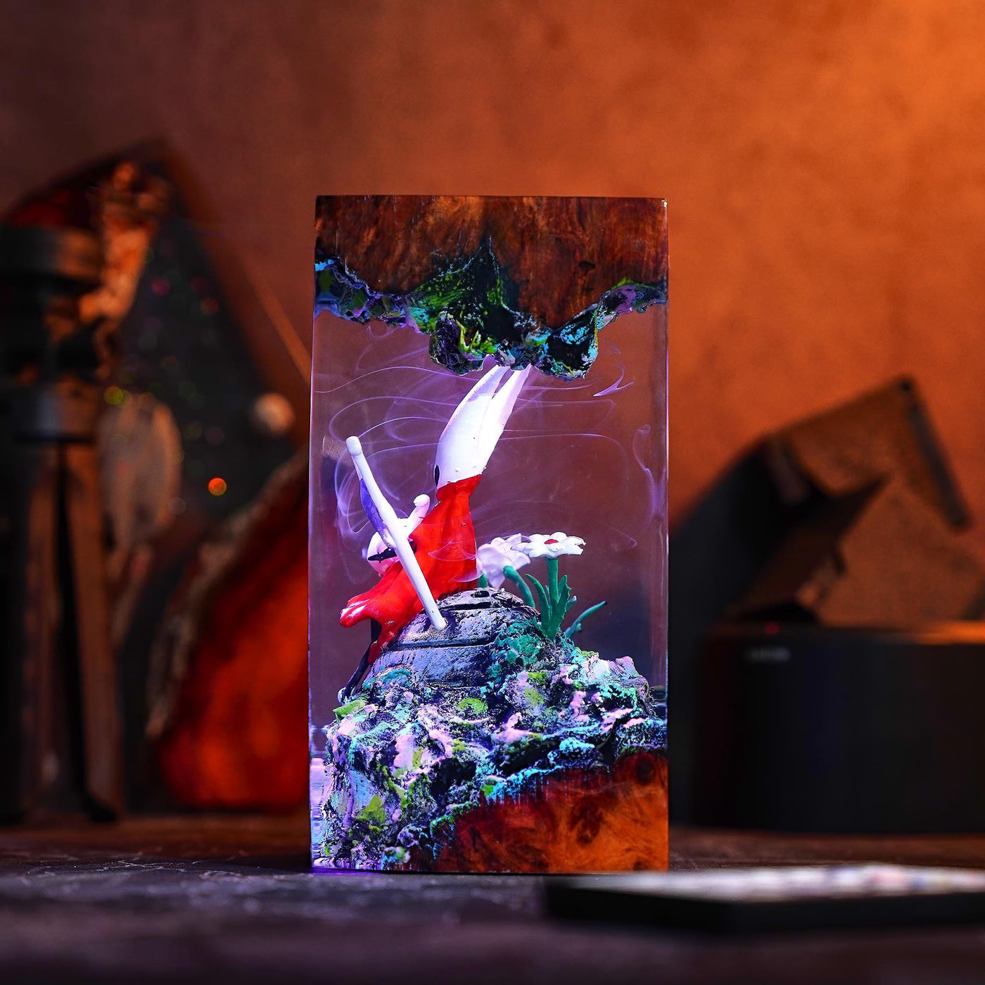 Silksong Hornet Hollow Knight Resin Lamp Ver 3