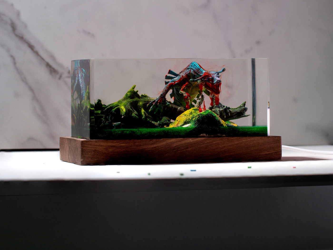 Carnivorous Dinosaur Diorama Resin Lamp