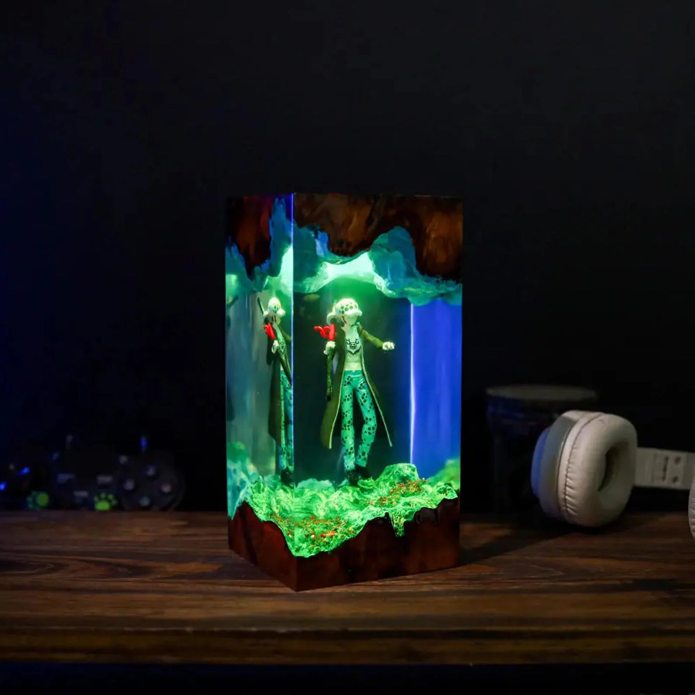 Trafalgar D Law Resin Lamp